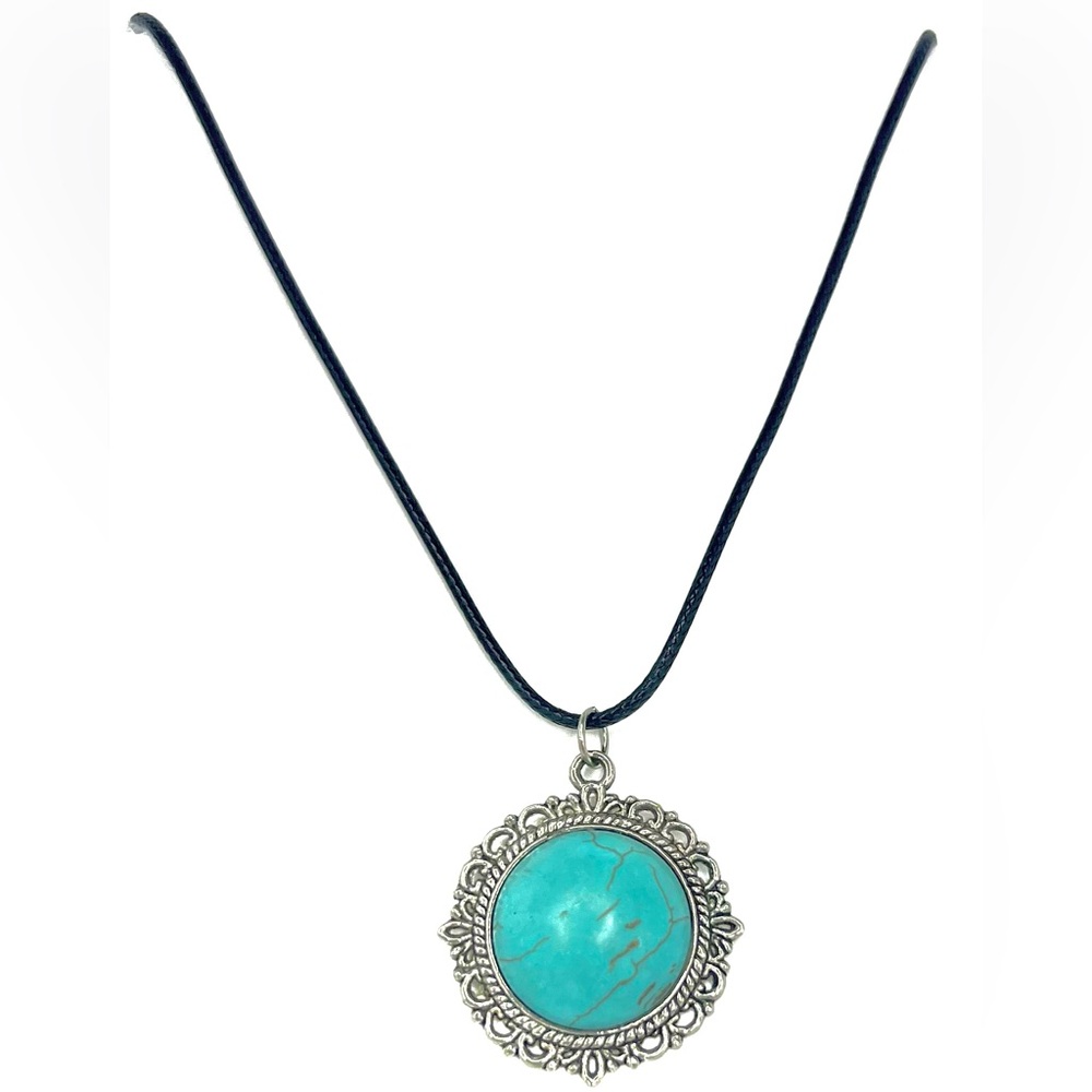 Silver Turquoise Pendant Leather Choker Boho Necklace